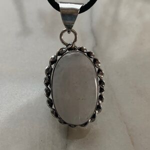 1923 Classic Silver Oval Moonstone Pendant Necklace